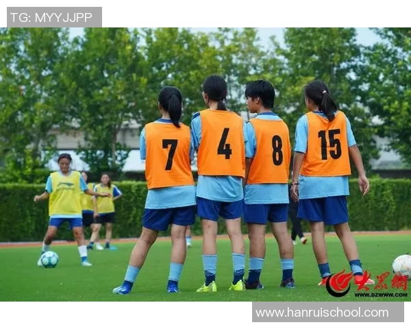 青春风暴席卷绿茵场少年感足球明星盘点与他们的梦想之路 青春风暴席卷绿茵场少年感足球明星盘点与他们的梦想之路