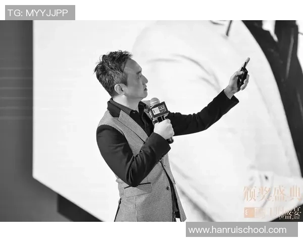 深圳篮球队在联合会杯中的拼搏历程与荣耀时刻全景回顾 深圳篮球队在联合会杯中的拼搏历程与荣耀时刻全景回顾