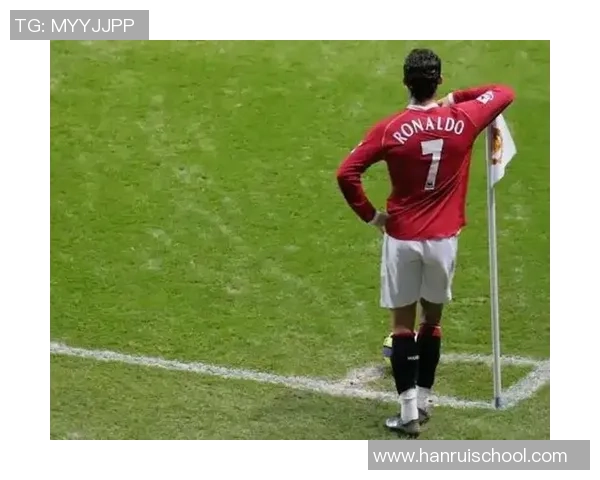 足球明星起球瞬间背后的故事与精彩花絮揭秘 足球明星起球瞬间背后的故事与精彩花絮揭秘